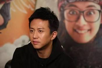 卓伟爆料出轨待爆男星视频,出轨男星视频曝光，真相即将揭晓  第2张